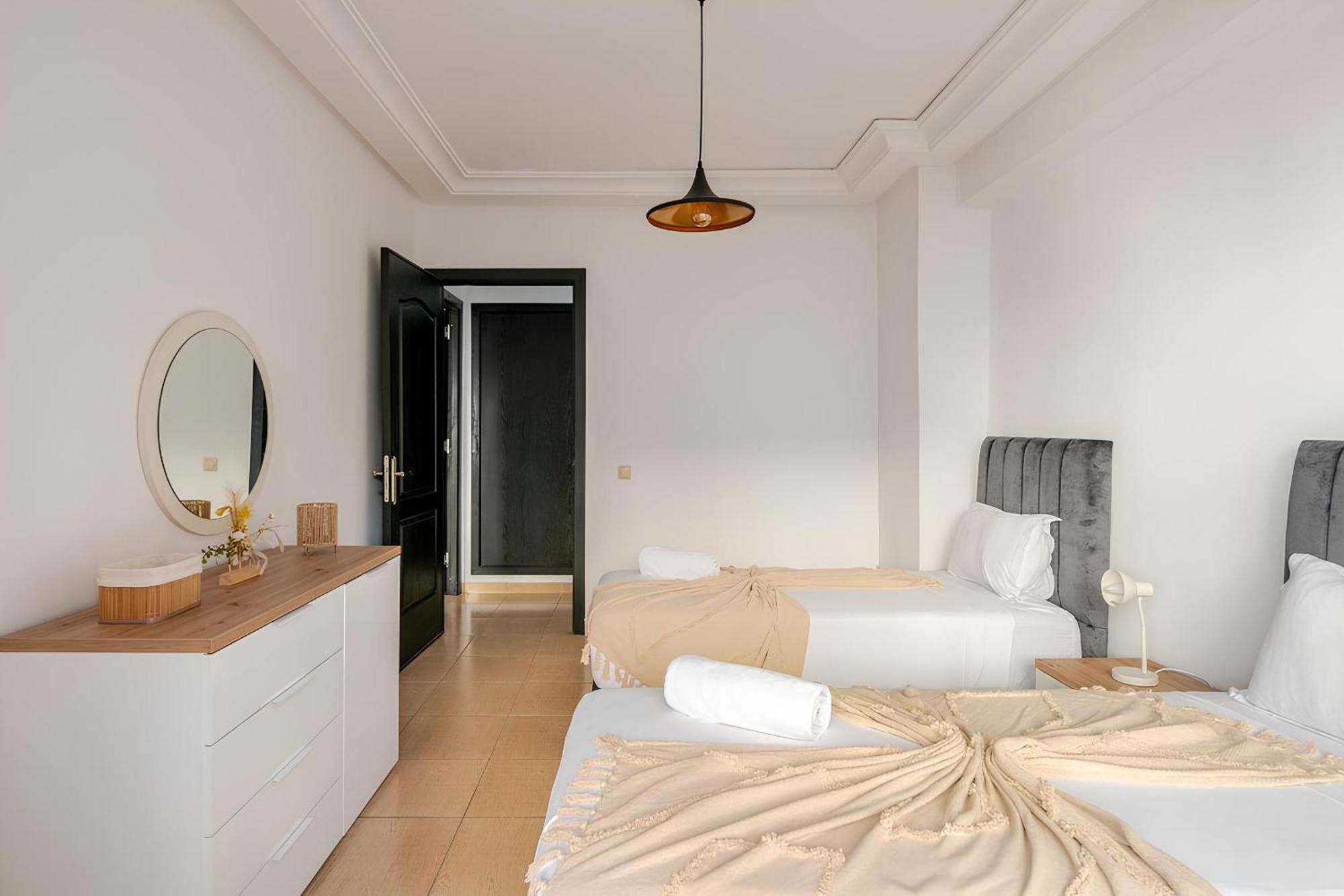 Appartement Acacia 2 Chambres Au Centre Ville Танжер Экстерьер фото